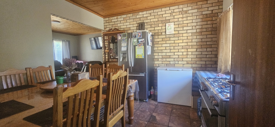 4 Bedroom Property for Sale in El Toro Park Northern Cape